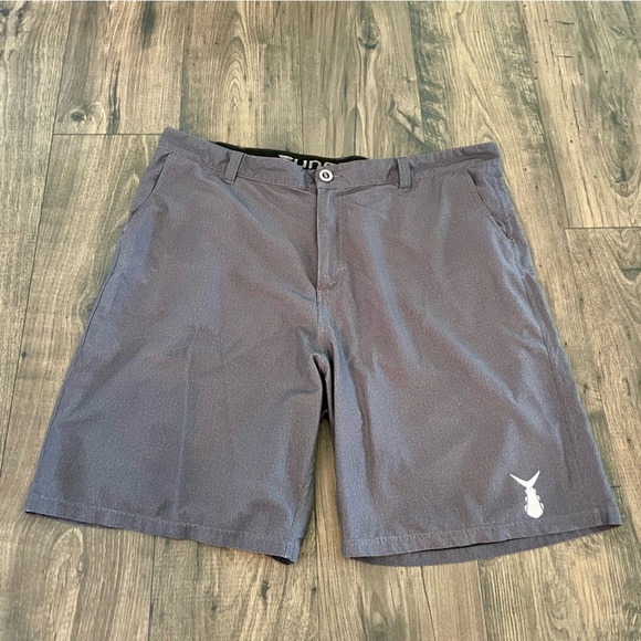Tunaskin Mens Dark Gray Charcoal Boardshorts Size 40 - Picture 1 of 6